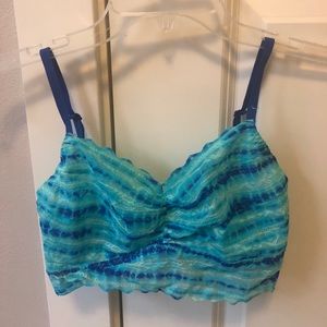 Victoria’s Secret Pink lace bralette